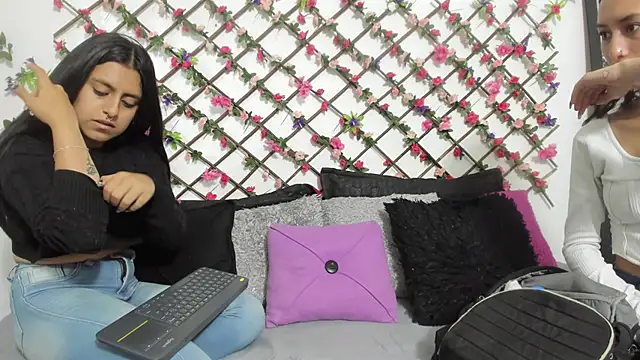 thedream girls online show from 02/10/25, 11:36