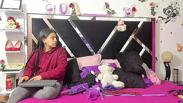 thedream girls online show from 09/09/25, 12:05