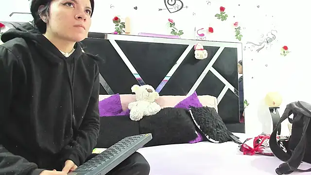 thedream girls online show from 10/02/25, 12:01