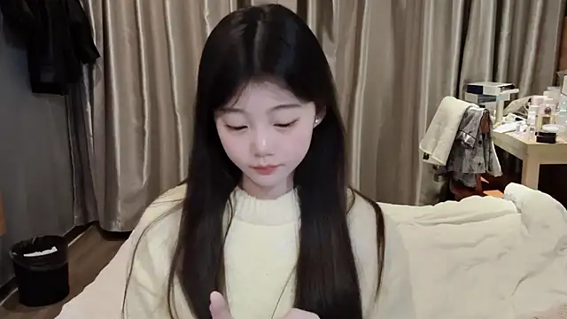 yangyang-1115 online show from 03/03/25, 05:07