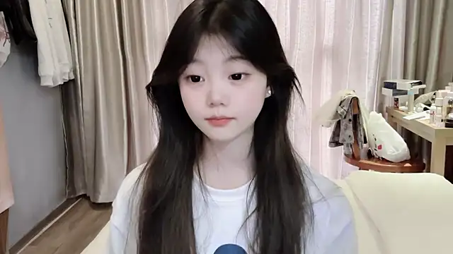 yangyang-1115 online show from 03/05/25, 07:16