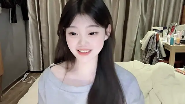 yangyang-1115 online show from 03/10/25, 12:04