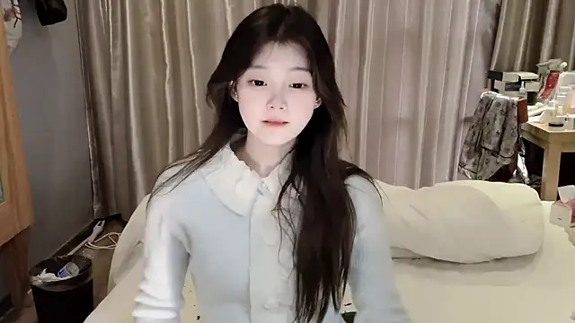 yangyang-1115 online show from 03/12/25, 10:05