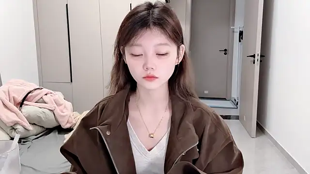 yangyang-1115 online show from 10/11/25, 05:28