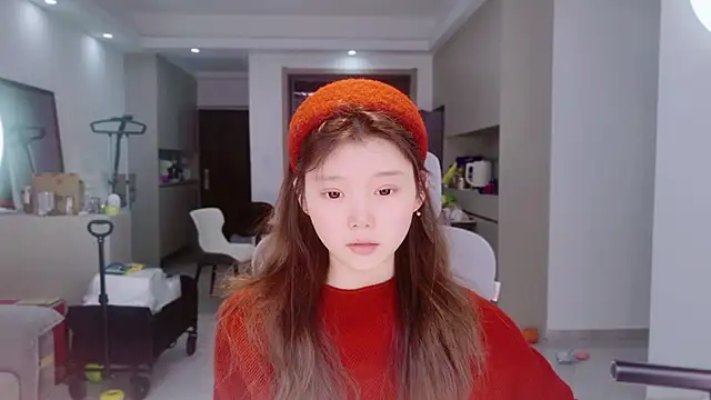 yangyang-1115 online show from 12/21/25, 12:12