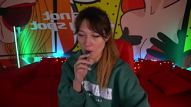 DreamyLinaa online show from 01/26/25, 06:49