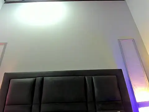 AshleyHill2 online show from 10/04/25, 03:48