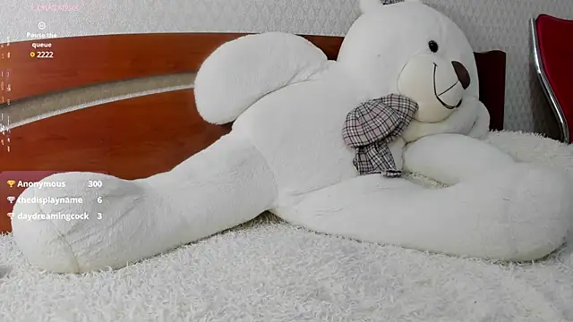 Snapshot of _red_room_ chatting on 03/12/25, 12:53 red room online show from 03/12/25, 12:53