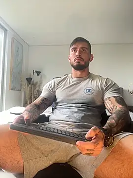 DimitriSullivan  online show from 02/20/26, 01:11