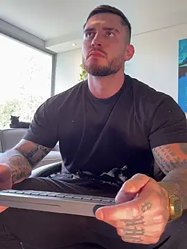 DimitriSullivan  online show from 04/15/26, 01:18