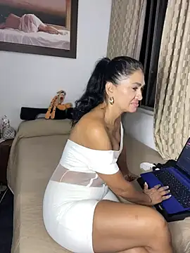 Snapshot of danielax50 chatting on 01/12/25, 02:14 danielax50 online show from 01/12/25, 02:14