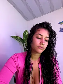 Lady Rey online show from 10/19/25, 02:23