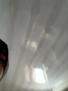 Snapshot of Lady_Rey chatting on 03/14/26, 08:03 Lady Rey online show from 03/14/26, 08:03