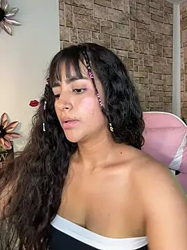 Snapshot of Lady_Rey chatting on 04/10/26, 01:55 Lady Rey online show from 04/10/26, 01:55