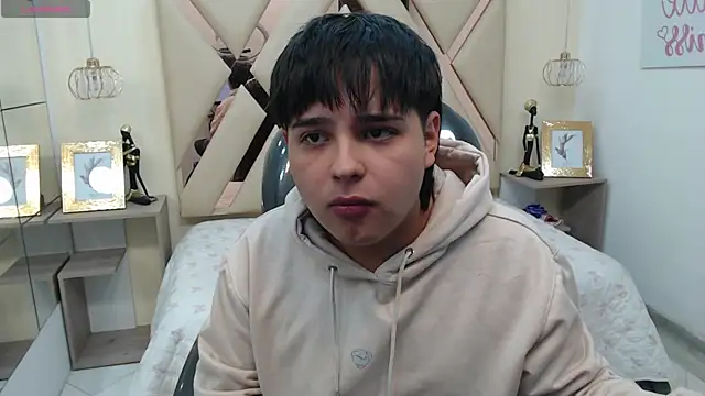 AndrewPherson online show from 12/30/24, 01:14