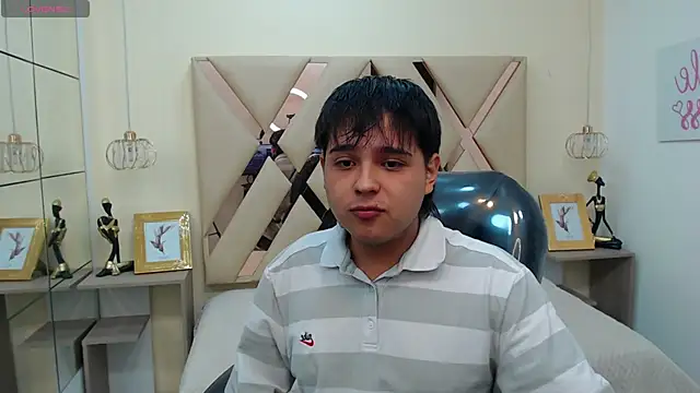 AndrewPherson online show from 01/24/25, 01:03