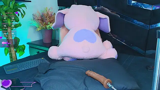 Kinky  Karo online show from 02/12/25, 12:16