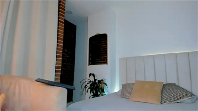 allana franco online show from 02/20/26, 02:19