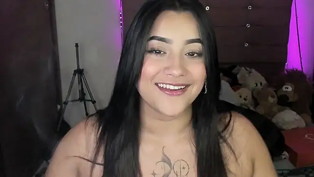 Snapshot of male_couper chatting on 12/22/24, 01:01 male couper online show from 12/22/24, 01:01