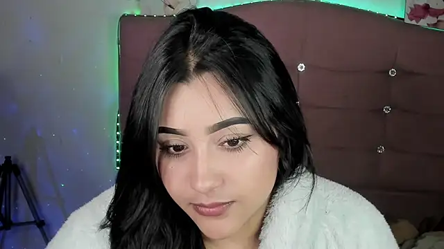 Snapshot of male_couper chatting on 02/26/25, 04:03 male couper online show from 02/26/25, 04:03