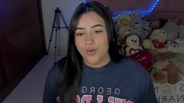 Snapshot of male_couper chatting on 02/28/25, 12:43 male couper online show from 02/28/25, 12:43