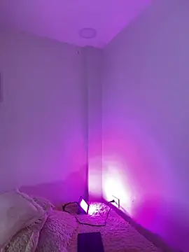 Valery hilthon online show from 04/18/26, 12:58