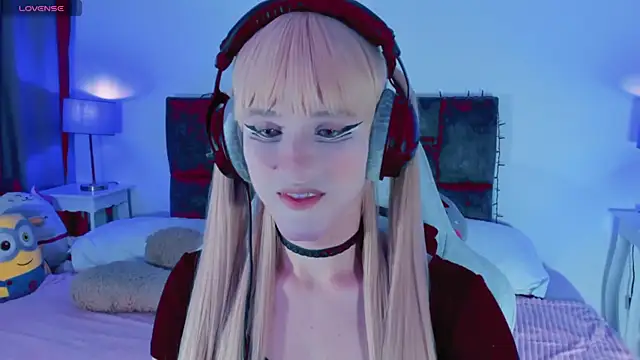 Kirmyy  online show from 09/30/25, 08:58