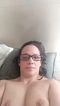 nicolle milf1978 online show from 12/02/25, 01:17