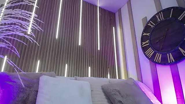 Snapshot of Noah_Xitruxx chatting on 11/26/25, 01:12 Noah Xitruxx online show from 11/26/25, 01:12