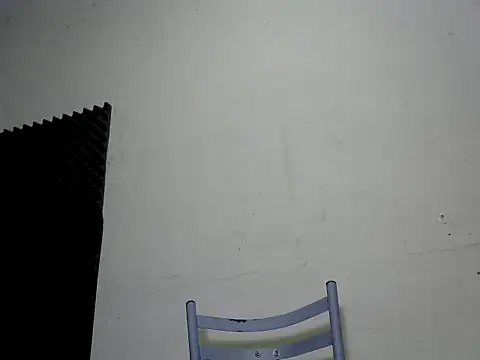 Snapshot of luanadoprive chatting on 12/14/24, 03:25 luanadoprive online show from 12/14/24, 03:25