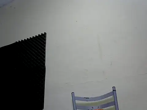 Snapshot of luanadoprive chatting on 02/18/25, 08:25 luanadoprive online show from 02/18/25, 08:25