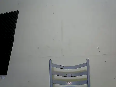 Snapshot of luanadoprive chatting on 04/12/26, 03:50 luanadoprive online show from 04/12/26, 03:50