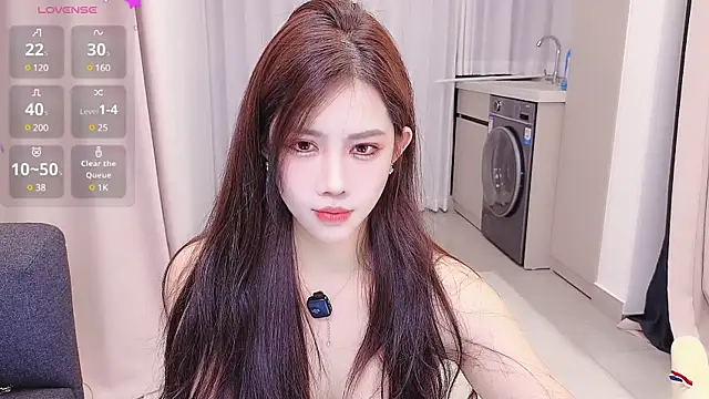 Snapshot of Selenaaaaa- chatting on 03/09/25, 01:59 Selenaaaaa- online show from 03/09/25, 01:59