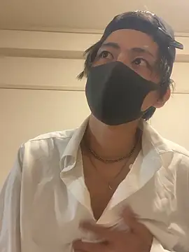 Snapshot of Manato_jp_1215 chatting on 07/17/26, 12:56 Manato jp 1215 online show from 07/17/26, 12:56