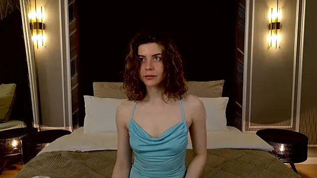 VikkiStorm online show from 03/20/25, 03:13