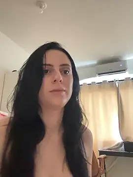 Snapshot of Morguisssz chatting on 03/08/26, 02:10 Morguisssz online show from 03/08/26, 02:10