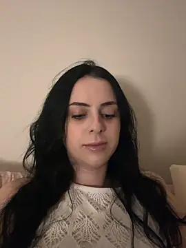 Snapshot of Morguisssz chatting on 04/01/26, 10:51 Morguisssz online show from 04/01/26, 10:51