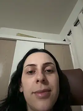 Snapshot of Morguisssz chatting on 04/09/26, 11:10 Morguisssz online show from 04/09/26, 11:10