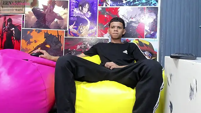 Snapshot of Jeffry_wolvess chatting on 02/08/25, 12:06 Jeffry wolvess online show from 02/08/25, 12:06