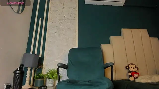 Snapshot of Jeffry_wolvess chatting on 03/04/25, 06:18 Jeffry wolvess online show from 03/04/25, 06:18