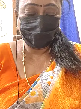 Snapshot of rekha_naier chatting on 07/23/26, 05:22 rekha naier online show from 07/23/26, 05:22