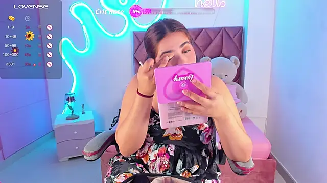 jisoo   online show from 12/05/25, 02:03