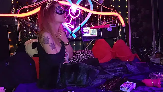 anonymouszN online show from 03/13/25, 09:37