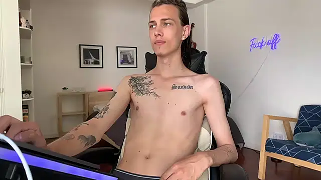 Snapshot of Den_BlueXx chatting on 01/20/25, 02:36 Den BlueXx online show from 01/20/25, 02:36