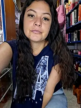 Snapshot of nidia2026 chatting on 02/01/26, 04:16 nidia2026 online show from 02/01/26, 04:16