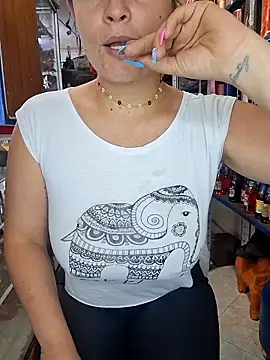 Snapshot of nidia2026 chatting on 02/04/26, 03:07 nidia2026 online show from 02/04/26, 03:07