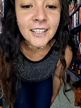 Snapshot of nidia2026 chatting on 02/08/26, 04:21 nidia2026 online show from 02/08/26, 04:21