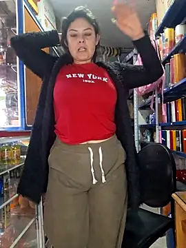 Snapshot of nidia2026 chatting on 04/13/26, 03:28 nidia2026 online show from 04/13/26, 03:28