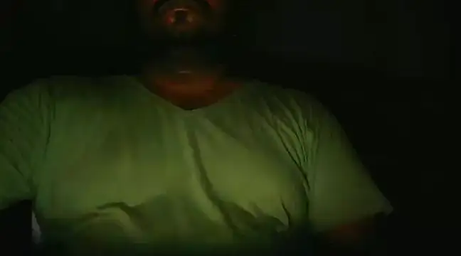 Snapshot of Dickiey chatting on 12/04/24, 06:06 Dickiey online show from 12/04/24, 06:06