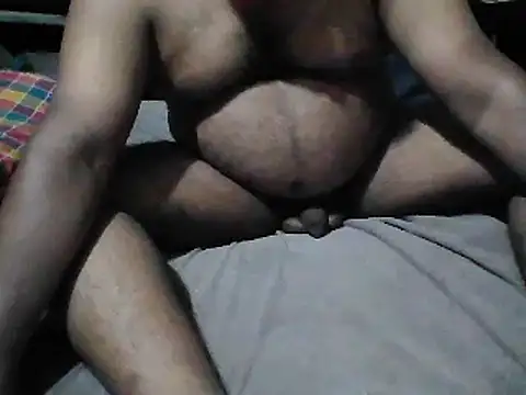 Snapshot of Dickiey chatting on 12/05/24, 05:39 Dickiey online show from 12/05/24, 05:39